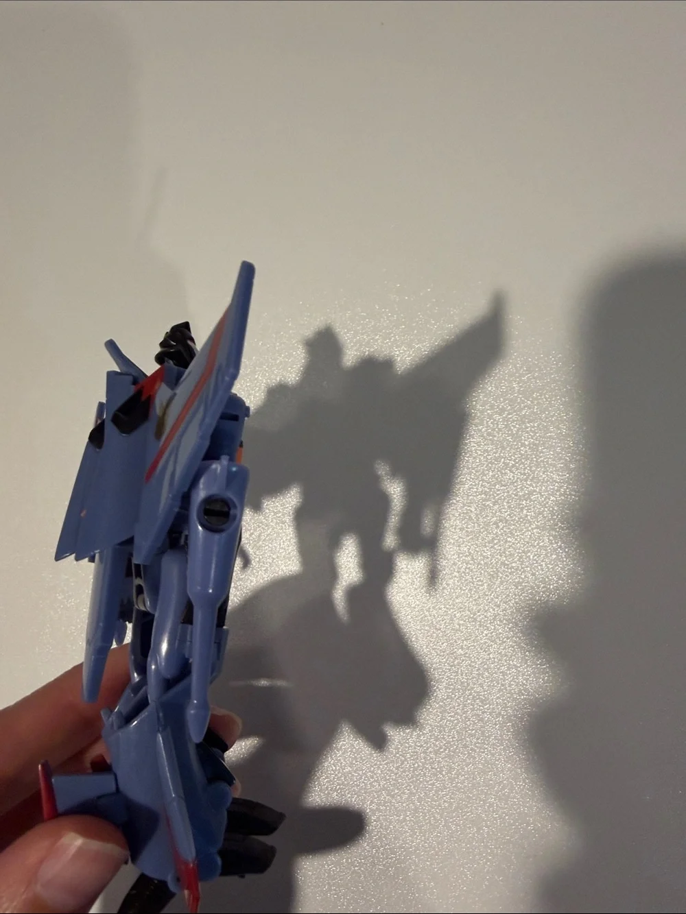 Hasbro Transformers animated voyager class starscream no missiles